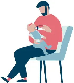 Papa qui donne le biberon à l'horizontal
